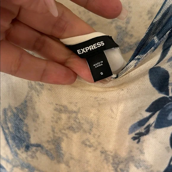 Express Blue and White Floral Long Sleeve Dress size Small - Picture 4 of 5